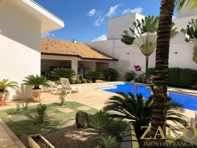 Casa com 4 Quartos à venda, 900m² no São Joaquim, Franca