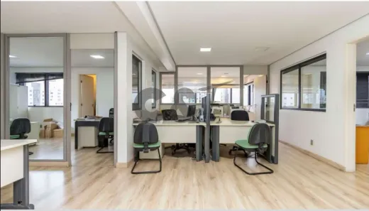 Sala Comercial à venda, 350m² no Vila Nova Conceição, São Paulo