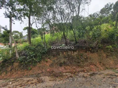 Lote/Terreno à venda, 610m² no Jacaroá, Maricá