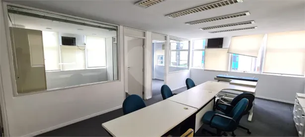 Sala Comercial para venda ou aluguel, 194m² no Cerqueira César, São Paulo