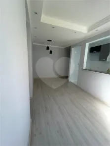 Apartamento com 3 Quartos para alugar, 65m² no Vila Mogilar, Mogi das Cruzes