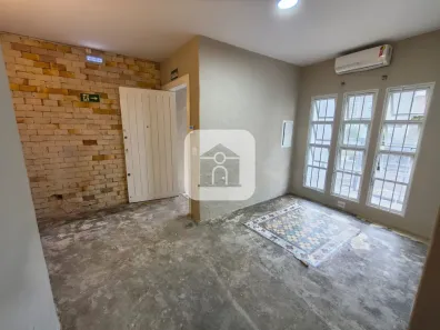 Ponto Comercial para alugar, 141m² no Fundinho, Uberlândia