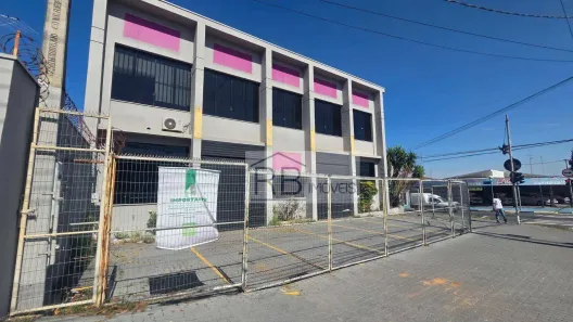 Prédio Comercial para alugar, 625m² no Jardim do Lago, Campinas
