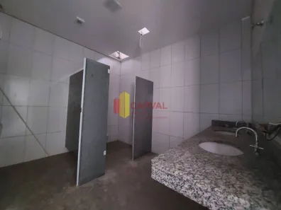 Ponto Comercial para alugar, 1000m² no Centro, Amparo