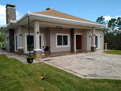 Casa com 3 Quartos à venda, 160m² no Mato Queimado, Gramado