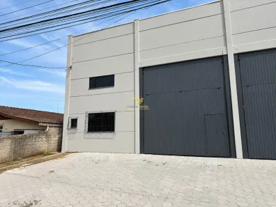 Galpão/Depósito/Armazém para alugar, 275m² no Pachecos, Palhoça