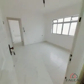 Sala Comercial à venda, 40m² no Boqueirão, Santos