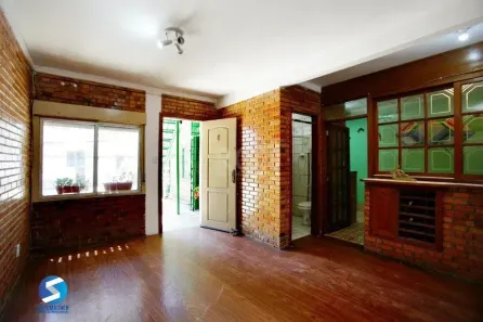 Casa com 3 Quartos à venda, 400m² no Passo da Areia, Porto Alegre