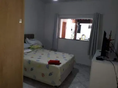 Casa com 3 Quartos à venda, 160m² no Guarani, Uberlândia