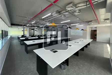 Sala Comercial para alugar, 300m² no Cidade Monções, São Paulo
