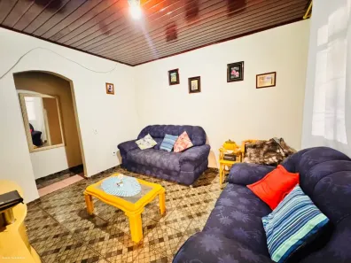 Casa com 3 Quartos à venda, 150m² no Santa Maria, Brasília