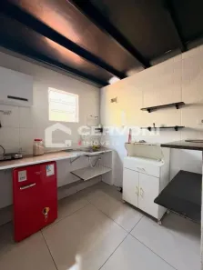 Kitnet com 1 Quarto para alugar, 32m² no Bairro do Colonia, Jacareí