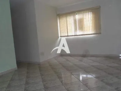 Apartamento com 3 Quartos para alugar, 70m² no Marta Helena, Uberlândia