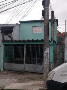 Casa com 5 Quartos à venda, 240m² no Jardim Ângela Maria, Carapicuíba