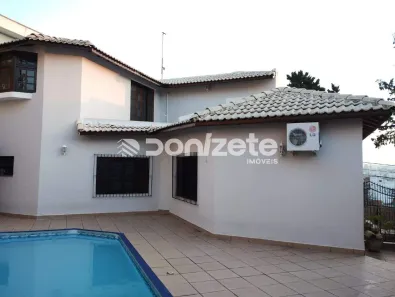 Sobrado com 3 Quartos à venda, 380m² no Vila Aquilino, Santo André