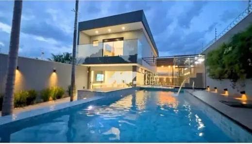 Casa com 3 Quartos para venda ou aluguel, 360m² no Gleba Ribeirão Maringá, Maringá