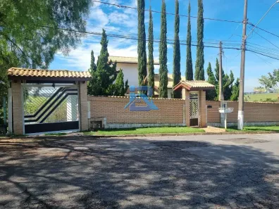 Fazenda/Sítio com 3 Quartos à venda, 260m² no Jardim Leonor, Itatiba