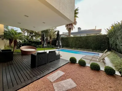 Apartamento com 4 Quartos à venda, 320m² no Capão da Canoa, Capão da Canoa
