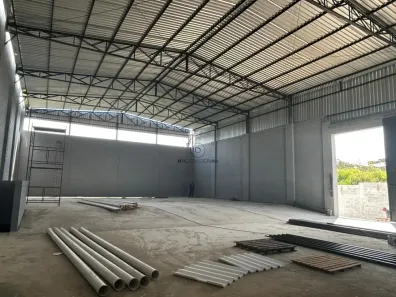 Galpão/Depósito/Armazém com 1 Quarto para alugar, 750m² no Iporanga, Sorocaba
