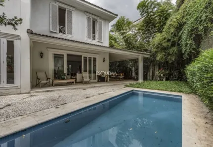 Casa com 4 Quartos à venda, 380m² no Vila Progredior, São Paulo