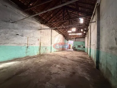 Galpão/Depósito/Armazém para alugar, 186m² no Encruzilhada, Santos