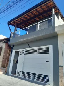 Sobrado com 4 Quartos à venda, 360m² no Centro, Mairinque