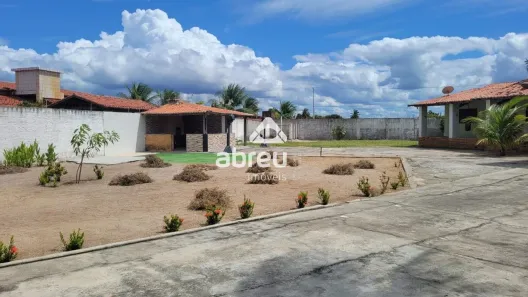 Casa com 4 Quartos à venda, 274m² no Lagoa Nova, Natal