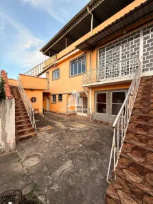 Casa com 2 Quartos à venda, 90m² no Parque Araruama, São João de Meriti