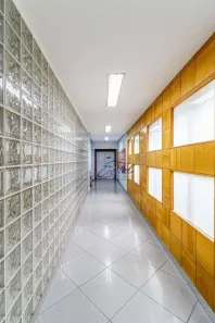 Prédio Comercial para alugar, 441m² no República, São Paulo
