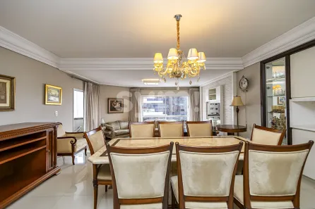 Apartamento com 4 Quartos à venda, 178m² no Água Verde, Curitiba