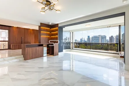 Apartamento com 4 Quartos para alugar, 225m² no Jardim Europa, São Paulo