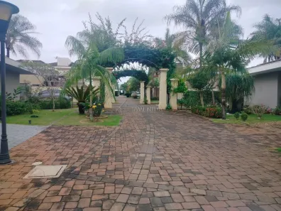 Casa de Condomínio com 3 Quartos para alugar, 350m² no Esperança, Londrina