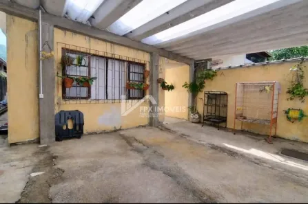 Casa com 2 Quartos à venda, 124m² no Canto do Forte, Praia Grande