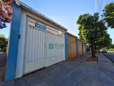 Casa com 3 Quartos à venda, 140m² no Jardim Palmares, Mandaguaçu