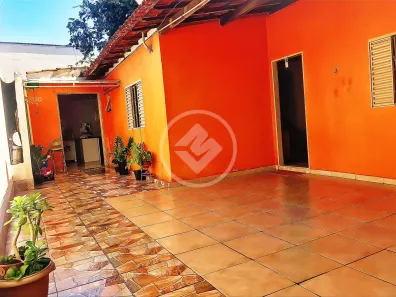 Casa com 3 Quartos à venda, 125m² no Tubalina, Uberlândia