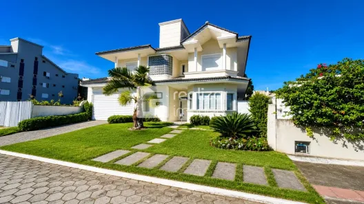 Casa com 4 Quartos para alugar, 590m² no Jurerê, Florianópolis