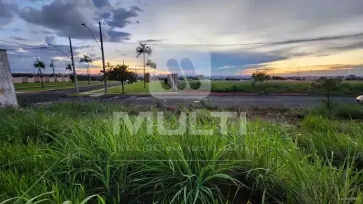 Lote/Terreno com 1 Quarto à venda, 488m² no Grand Ville, Uberlândia