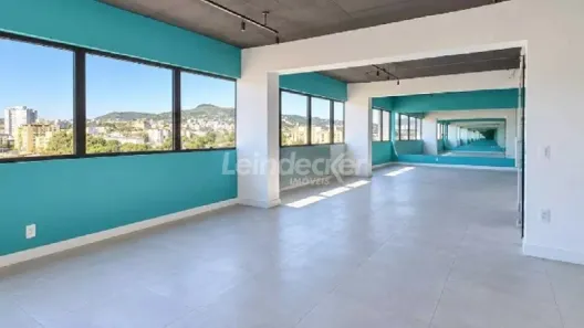 Sala Comercial para alugar, 100m² no Cristal, Porto Alegre