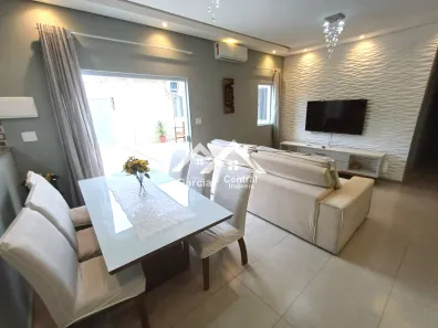 Casa com 3 Quartos à venda, 270m² no Jardim Peruíbe, Peruíbe