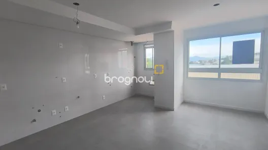 Apartamento com 2 Quartos à venda, 80m² no Coqueiros, Florianópolis