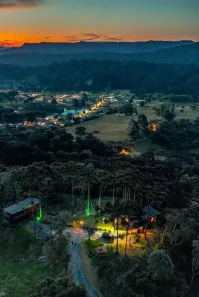 Imóvel Comercial com 3 Quartos à venda, 21000m² no Águas Brancas, Urubici