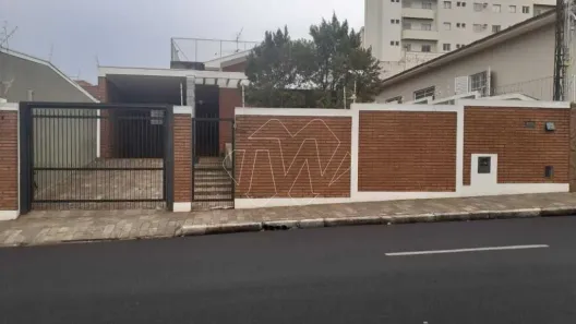 Casa com 2 Quartos à venda, 200m² no Centro, Araraquara