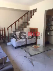 Casa de Condomínio com 3 Quartos à venda, 129m² no Pechincha, Rio de Janeiro