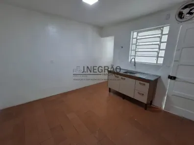 Casa com 1 Quarto para alugar, 52m² no Vila Brasílio Machado, São Paulo