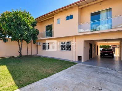 Casa com 5 Quartos para alugar, 190m² no Campeche, Florianópolis