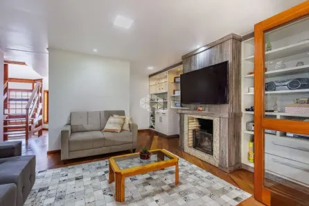 Casa com 3 Quartos à venda, 240m² no Jardim Sabará, Porto Alegre