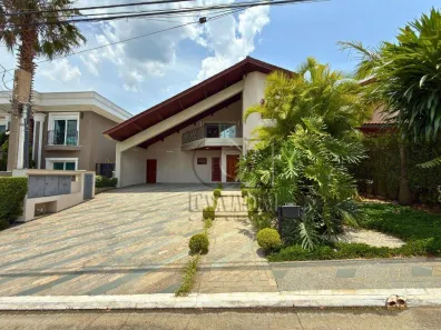 Casa de Condomínio com 3 Quartos à venda, 380m² no Alphaville, Santana de Parnaíba