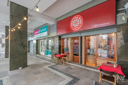 Ponto Comercial à venda, 68m² no Rio Branco, Porto Alegre