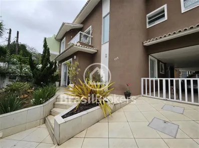 Casa de Condomínio com 4 Quartos à venda, 304m² no Jardim Carioca, Rio de Janeiro
