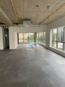 Sala Comercial para alugar, 225m² no Indianópolis, São Paulo